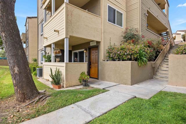 Detail Gallery Image 2 of 25 For 5034 Los Morros Way #62,  Oceanside,  CA 92057 - 2 Beds | 2 Baths
