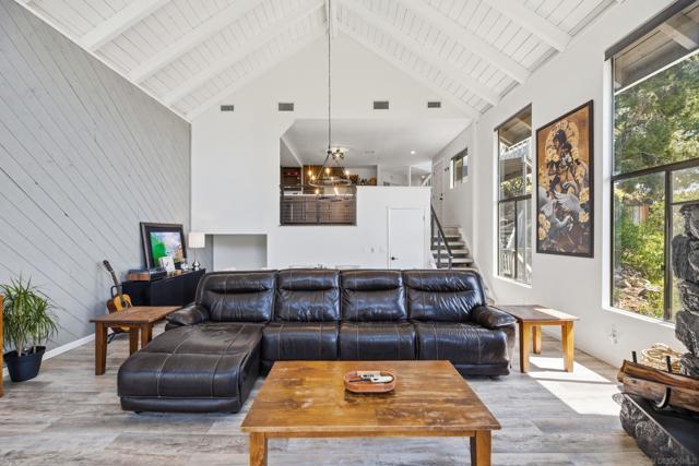 Image 11 of 51 For 1539 San Miguel Ave