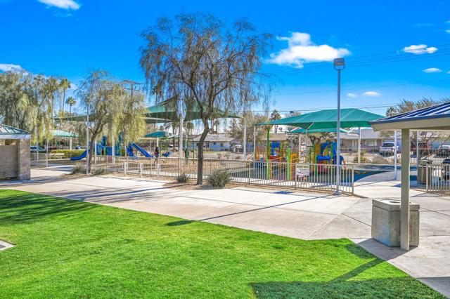 77145 Minnesota Avenue, Palm Desert CA: https://media.crmls.org/mediaz/6b86b219-80e8-4a78-9c00-32a3a21608eb.jpg