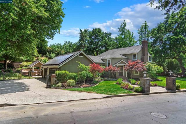 2140 Hidden Oak Dr, Danville CA: https://media.crmls.org/mediaz/6b874b81-4c8c-4be2-b967-aa74369eef83.jpg