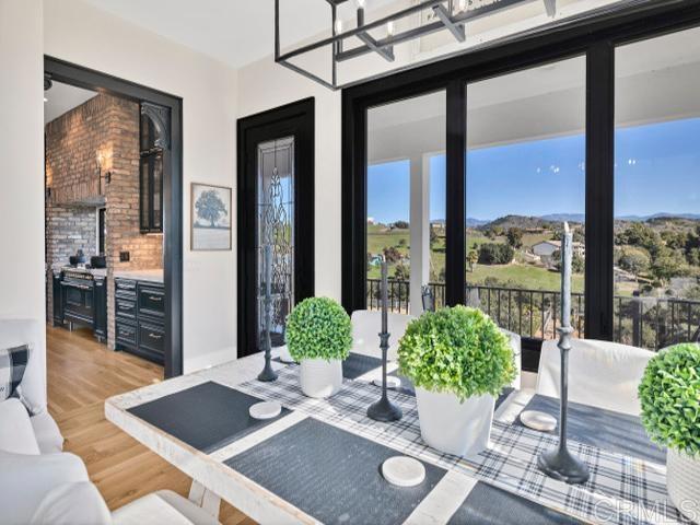 2255 Via Dulcea, Fallbrook CA: https://media.crmls.org/mediaz/6b87ae02-fdf7-4ee1-8041-02e24a8c79af.jpg