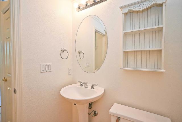 4189 Tessa Pl, Pleasanton CA: https://media.crmls.org/mediaz/6b89aca6-f9af-4aac-89e2-327035265945.jpg