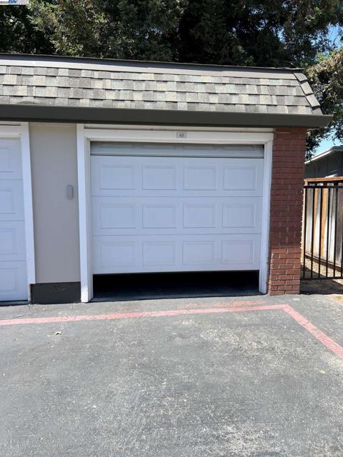 3287 Shadow Park Pl, San Jose CA: https://media.crmls.org/mediaz/6b89b6a7-03a1-4eb0-8224-cbcd4a107ca3.jpg