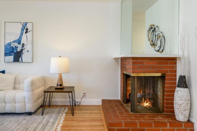 4 Royce Way, Daly City CA: https://media.crmls.org/mediaz/6b8b2c08-cdec-4df0-90aa-15e5fd43163d.jpg