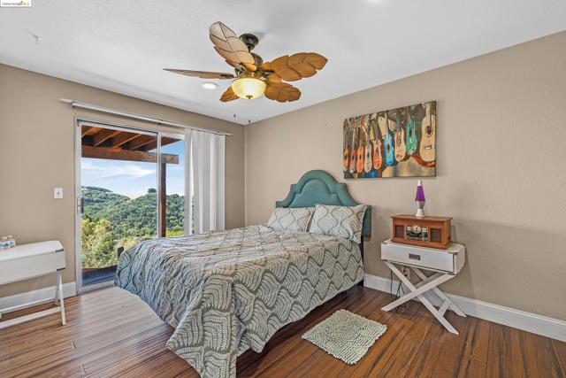 Image 30 of 42 For 28016 Whitestone Ct