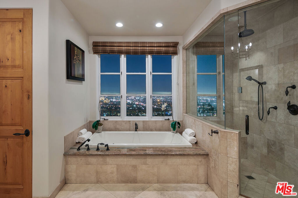 MLS #26865047 image #25