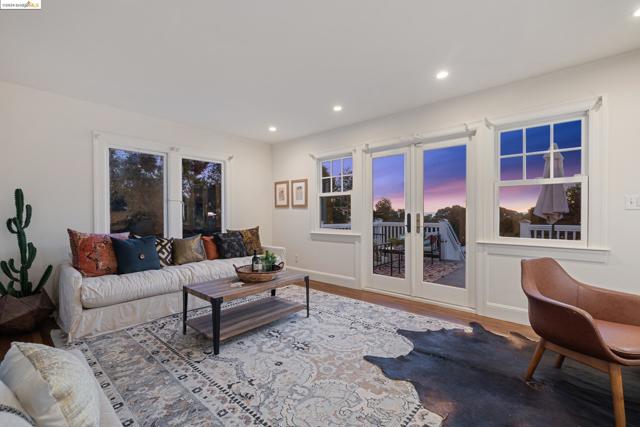 Image 50 of 60 For 3085 Monterey Blvd