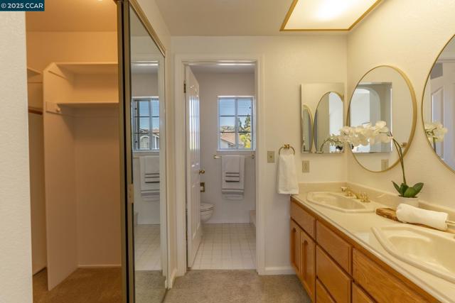 353 Winterwind Cir, San Ramon CA: https://media.crmls.org/mediaz/6b905917-3d34-4072-bbfb-b5ca1af17630.jpg