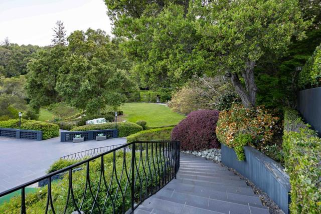 835 La Honda Road, Woodside CA: https://media.crmls.org/mediaz/6b928777-f4db-4b9b-a195-09236409b23e.jpg