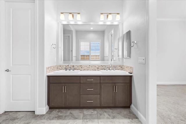586 Braden Way, Marina CA: https://media.crmls.org/mediaz/6b92aed6-e454-4300-be7a-117b3f22616c.jpg