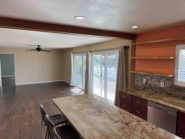 4606 Ocean View Boulevard, San Diego CA: https://media.crmls.org/mediaz/6b92b1b7-5b84-4c21-a712-9a5d4e3f0fa9.jpg