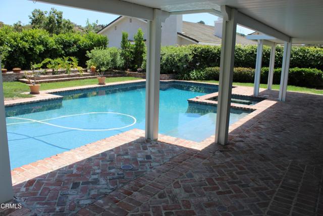 14062 Atwood Court, Moorpark CA: https://media.crmls.org/mediaz/6b94352c-49f4-4e62-bfbb-03fbd880cd6b.jpg