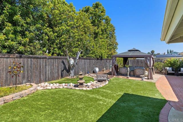 Detail Gallery Image 20 of 30 For 3298 Mercer Ln, San Diego,  CA 92122 - 3 Beds | 2 Baths