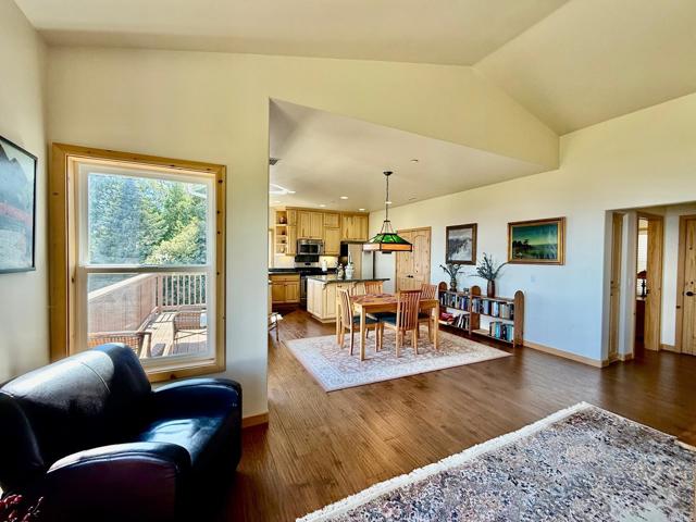 Detail Gallery Image 12 of 43 For 32771 Birch Hill Rd, Palomar Mountain,  CA 92060 - 2 Beds | 2 Baths