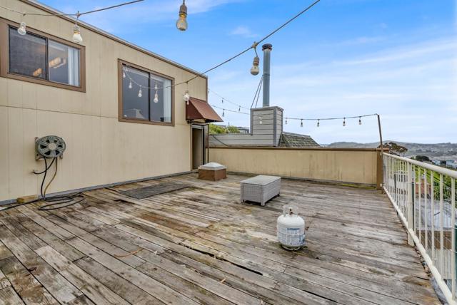 999 Carolina Street, San Francisco CA: https://media.crmls.org/mediaz/6b96ecad-fe12-410b-94a3-23cc4377665d.jpg