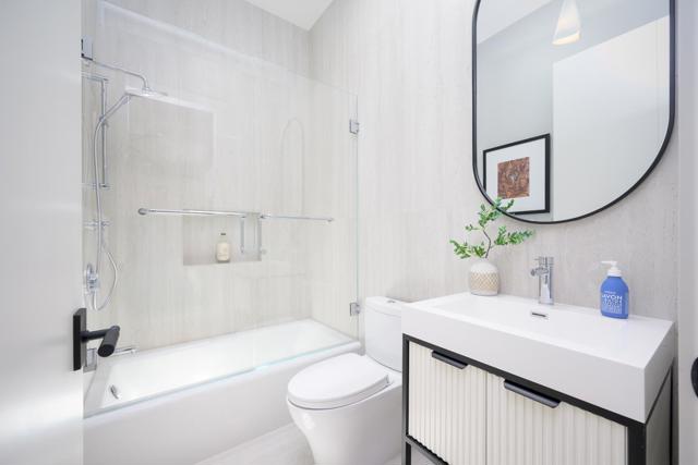 1027 Waverley Street, Palo Alto CA: https://media.crmls.org/mediaz/6b977e9b-4551-40f5-8223-aa76b71282e1.jpg