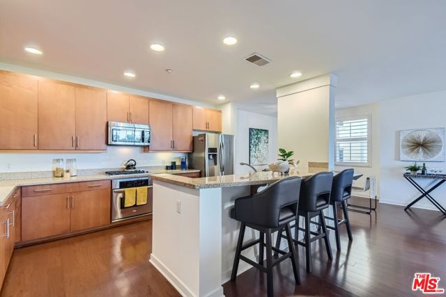 3650 5th Avenue, San Diego CA: https://media.crmls.org/mediaz/6b9782f0-948e-40e3-86d8-c16b1fc6495a.jpg