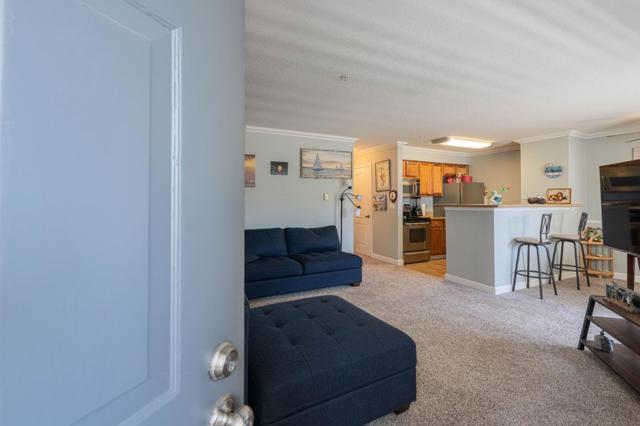 41 Grandview Street, Santa Cruz CA: https://media.crmls.org/mediaz/6b983f45-aac8-4e67-a5b7-0b994b47d6f4.jpg