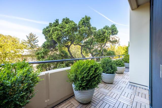 20 W 3rd Avenue, San Mateo CA: https://media.crmls.org/mediaz/6b990b0d-ed1f-44aa-83a5-1f0557515301.jpg