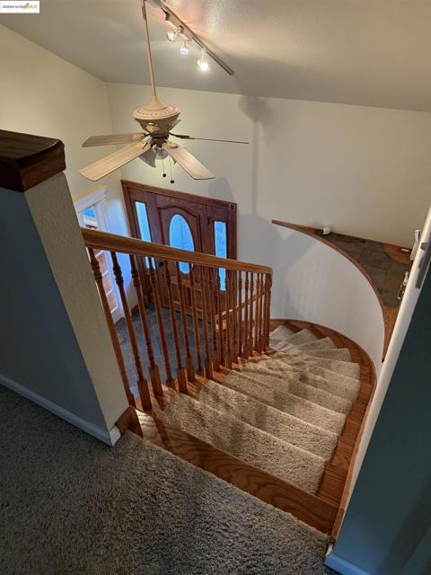 3405 Garrow Dr, Antioch CA: https://media.crmls.org/mediaz/6b991555-c78c-4d3e-b684-7f4a0fdc0ad4.jpg