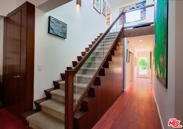 12521 Westminster Avenue, Los Angeles CA: https://media.crmls.org/mediaz/6b9982be-22d0-4113-8e58-c0249df23a3d.jpg