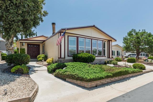 Detail Gallery Image 1 of 1 For 5241 Harvest Ct, Oceanside,  CA 92057 - 2 Beds | 2 Baths