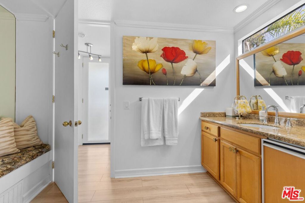 MLS #25615881 image #33