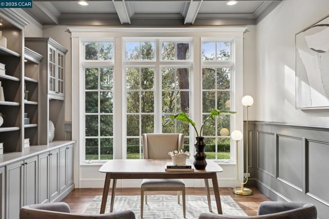 3656 Old Blackhawk Rd, Danville CA: https://media.crmls.org/mediaz/6b9c1561-102a-4c0e-b015-df0234af855f.jpg