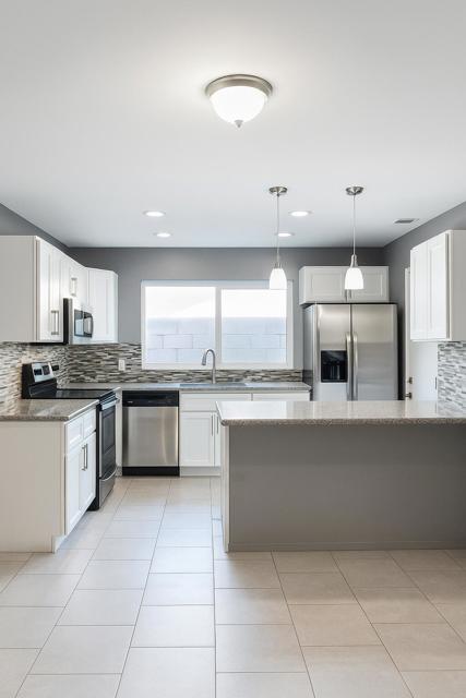 53385 Eisenhower Dr Drive, La Quinta CA: https://media.crmls.org/mediaz/6b9c31a9-2e52-4e17-a1b0-f6d544bacb65.jpg