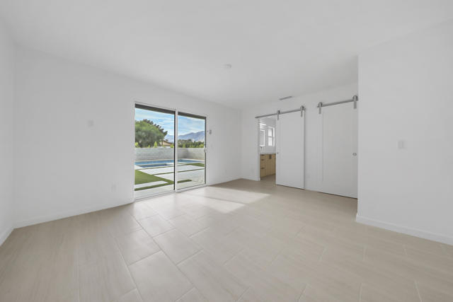 2800 E San Juan Road, Palm Springs CA: https://media.crmls.org/mediaz/6b9d5c3f-af8c-4243-8c9c-8f01a6027f99.jpg