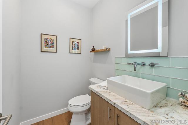 3144 Emerson St, San Diego CA: https://media.crmls.org/mediaz/6b9e03a3-d20d-482a-8c7a-7c1700a6f461.jpg
