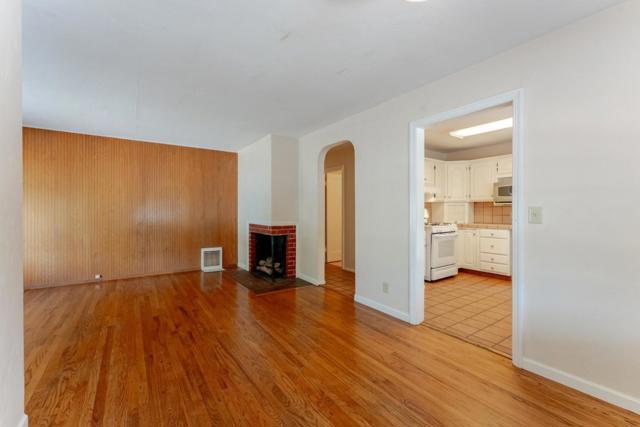 7400 Dowdy Street, Gilroy CA: https://media.crmls.org/mediaz/6b9e1d15-ac5a-438a-ac7e-478142bd2e27.jpg