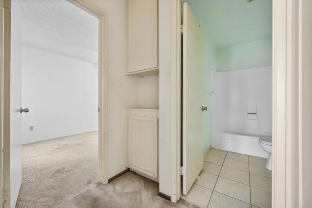 Detail Gallery Image 23 of 29 For 2469 Turnbridge, Escondido,  CA 92027 - 2 Beds | 2 Baths