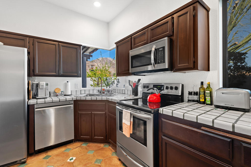 MLS #219138758DA image #6