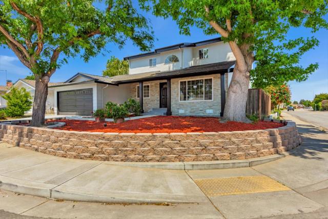 3356 Hudson Place, Fremont CA: https://media.crmls.org/mediaz/6b9e8043-9e7c-492a-9bb9-50ad2c769894.jpg