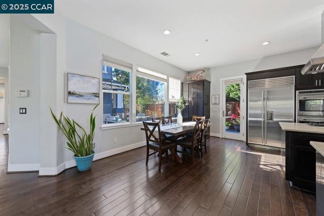 5656 Stockton Loop, Livermore CA: https://media.crmls.org/mediaz/6b9f329d-8a6e-462a-89fc-63cfe6044cac.jpg