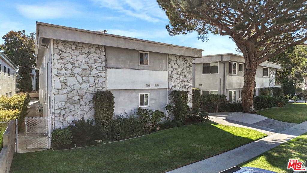 MLS #25624773 image #2