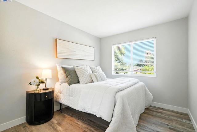 824 Royal Ann Ln, Concord CA: https://media.crmls.org/mediaz/6ba30136-f51c-4f0a-9d03-8aef226940e4.jpg