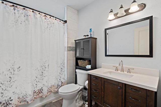 1545 E Saint John Street, San Jose CA: https://media.crmls.org/mediaz/6ba34ea8-0f6c-4af7-99d5-4c3f16407337.jpg