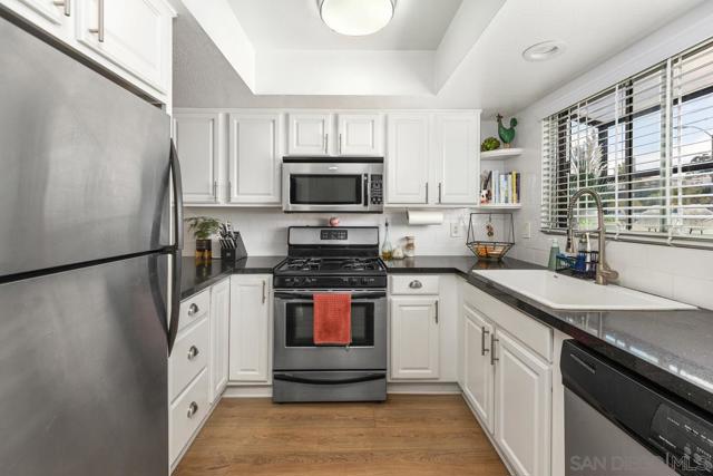 3985 Wabaska, San Diego CA: https://media.crmls.org/mediaz/6ba37815-96c7-45ac-b36f-3423ff0cbf4b.jpg