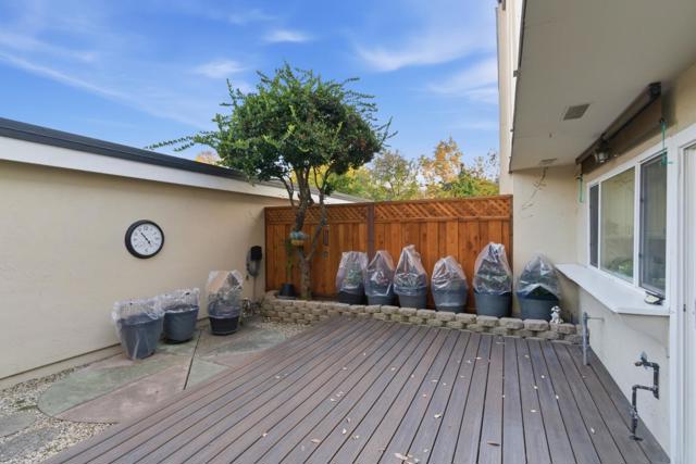 7066 Cypress Point Court, San Jose CA: https://media.crmls.org/mediaz/6ba3fa28-b0c0-432d-8e70-236ab0d224cf.jpg