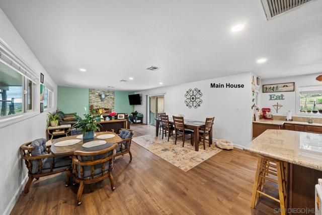 21908 Japatul Ln, Alpine CA: https://media.crmls.org/mediaz/6ba42f0c-2abc-406a-814a-7dea4f86971b.jpg