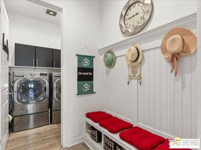 55 Cabernet, Rancho Mirage CA: https://media.crmls.org/mediaz/6ba54847-bc54-42d0-b134-fdcbe93e5b8a.jpg