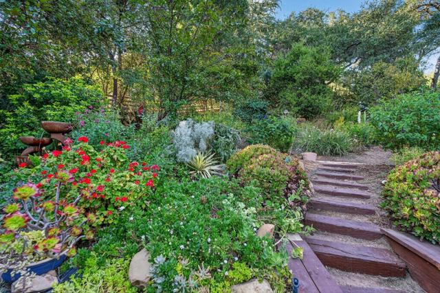 15098 Elm, Monte Sereno CA: https://media.crmls.org/mediaz/6ba60cb6-01ec-407f-b8de-d1b0d29ade4a.jpg