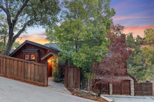 10 Winding Way, San Carlos CA: https://media.crmls.org/mediaz/6ba64163-6e5a-49b2-b831-06e8452bcdd0.jpg