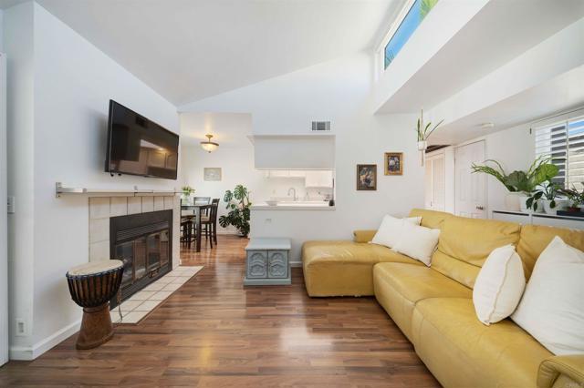 Front Image Thumbnail for CRPTP2507533