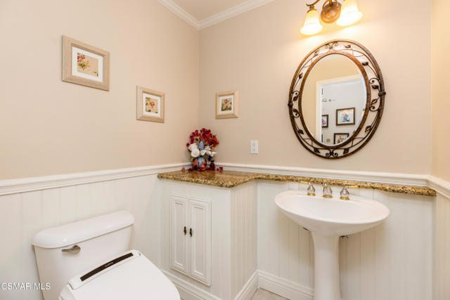 6285 Deerhill Road, Oak Park CA: https://media.crmls.org/mediaz/6ba8116e-1750-4452-9932-3a4ba8ff2976.jpg