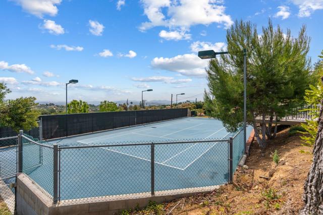 Image 71 of 75 For 4938 San Jacinto Circle