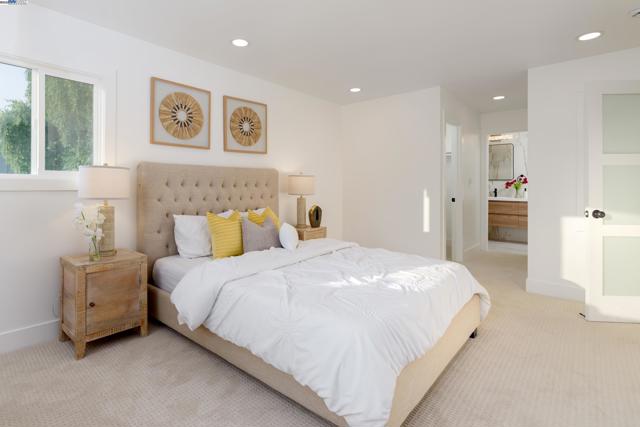 1984 Brooktree Way, Pleasanton CA: https://media.crmls.org/mediaz/6ba914d1-c1b6-4479-ad59-3fb6e0b41719.jpg