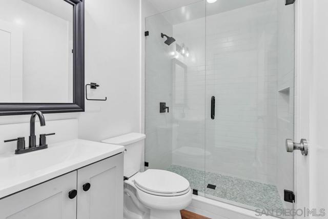 4922 Muir Ave, San Diego CA: https://media.crmls.org/mediaz/6ba921a2-6837-409c-a524-58117b8f07a6.jpg